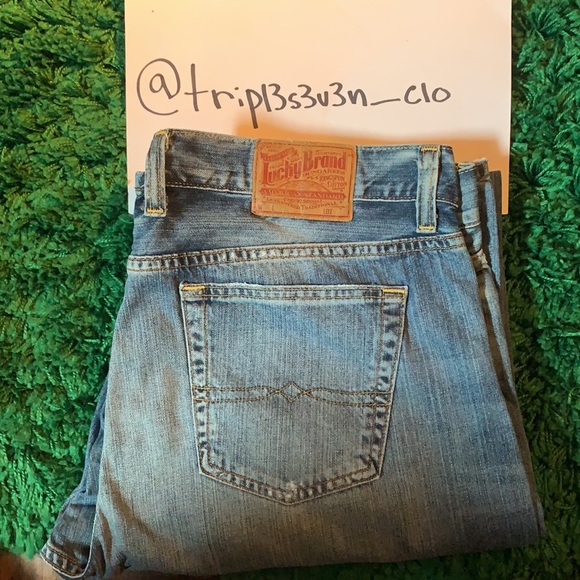 Lucky Brand Relaxed Bootleg Jeans - Picture 3 of 4